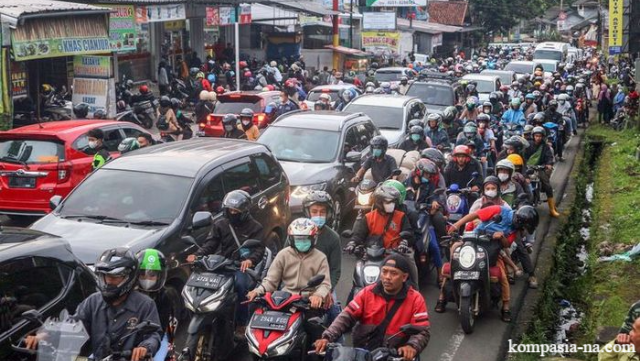 Penyebab Kemacetan Parah di Puncak