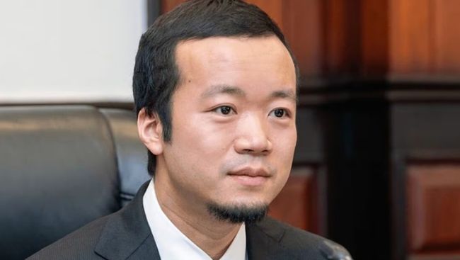 Chen Zi buronan dunia asal china